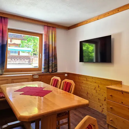 Alpenpension Gastein 2* באד גסטיין