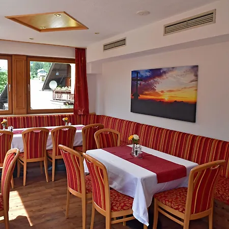 Gasthuis Alpenpension Gastein 3*