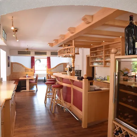 Pensionat Alpenpension Gastein 3*